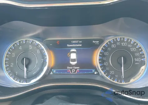 2015 Chrysler 200 C из США, поврежденный, VIN 1C3CCCCB7FN711830